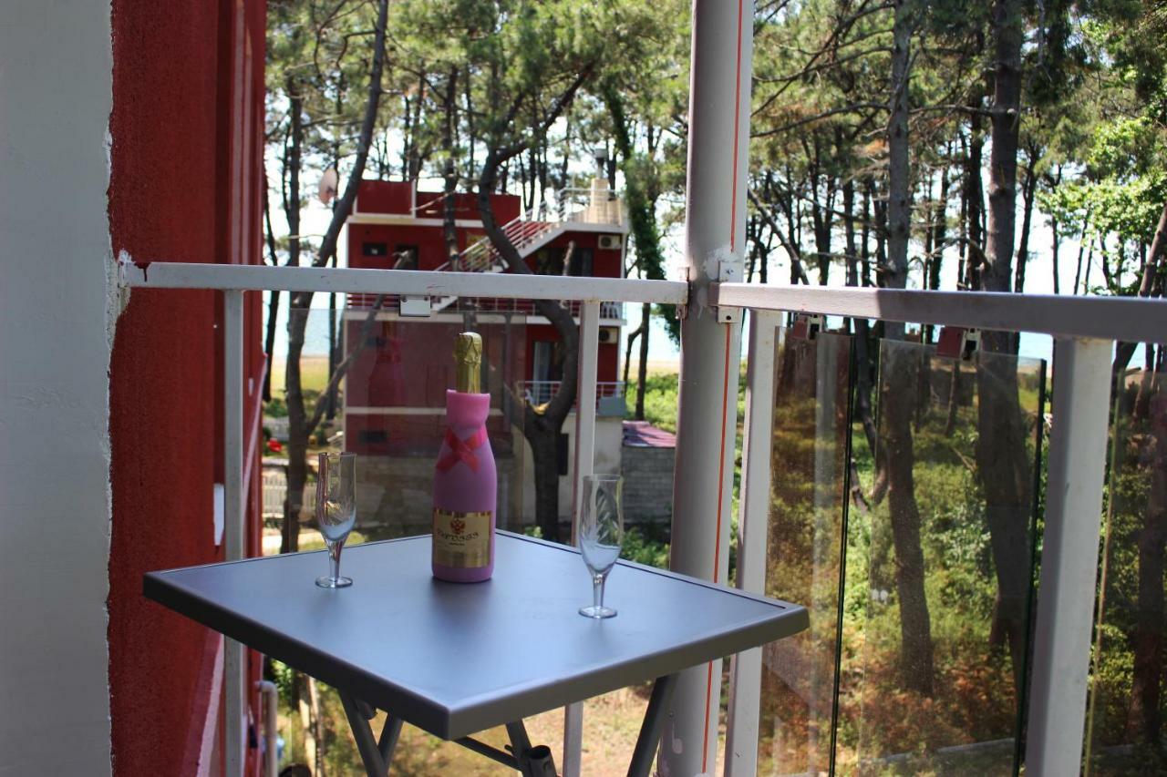 New Wave1 Hotel Grigoleti Bagian luar foto